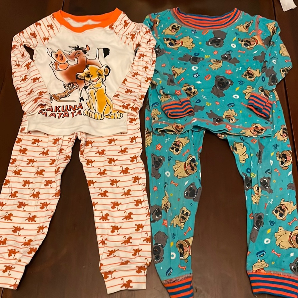 Disney Characters pajamas size 4T